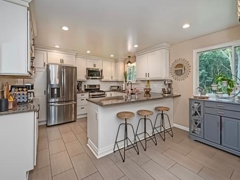 450 Amherst Avenue Moon/crescent Township PA 15108