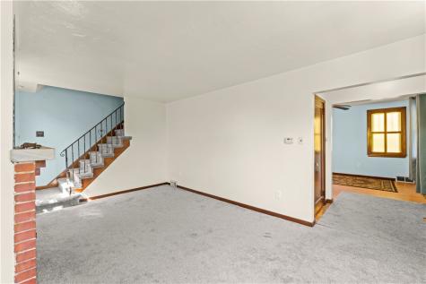 1711 Leister Street Spring Hill PA 15212