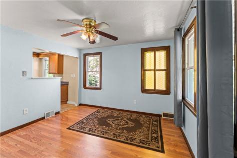1711 Leister Street Spring Hill PA 15212