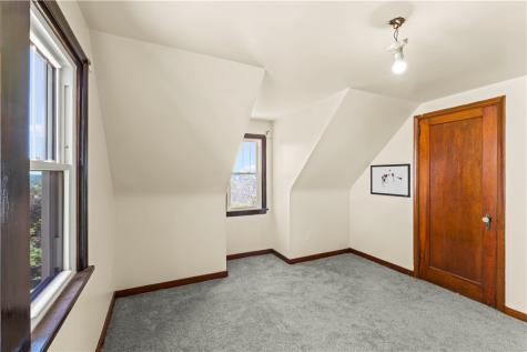 1711 Leister Street Spring Hill PA 15212