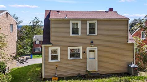 1711 Leister Street Spring Hill PA 15212