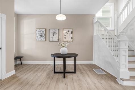 7216 Meade Street Point Breeze PA 15208