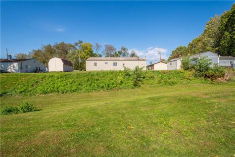 7 Meadow View Place Finleyville PA 15332