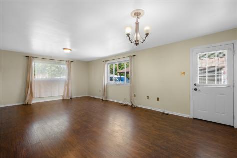 7 Meadow View Place Finleyville PA 15332
