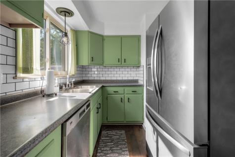7 Meadow View Place Finleyville PA 15332