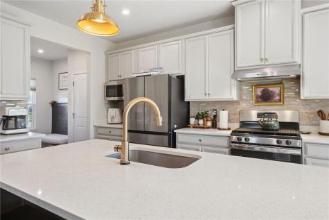6383 Antonio Drive North Huntingdon PA 15642