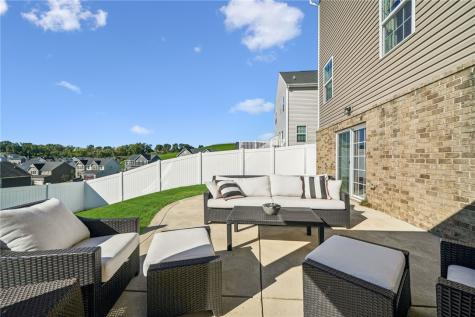 6383 Antonio Drive North Huntingdon PA 15642