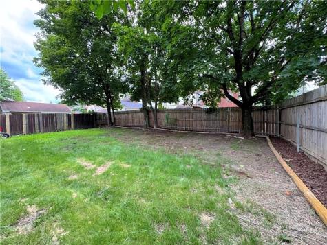 3369 Francisco Street Sheraden PA 15204