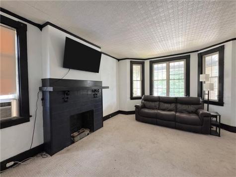 3369 Francisco Street Sheraden PA 15204