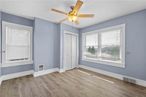 236 Richfield Street Overbrook PA 15234