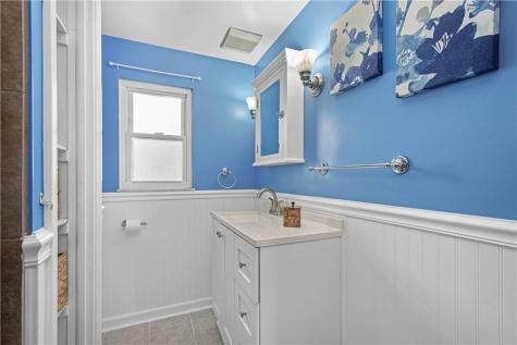 236 Richfield Street Overbrook PA 15234