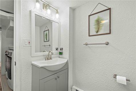 236 Richfield Street Overbrook PA 15234
