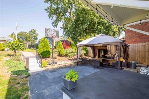 236 Richfield Street Overbrook PA 15234