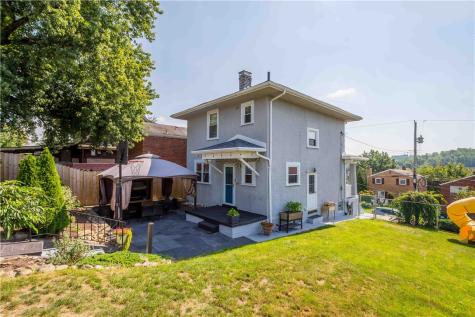 236 Richfield Street Overbrook PA 15234