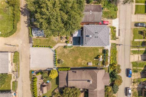 236 Richfield Street Overbrook PA 15234