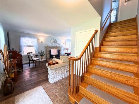 416 W Washington Boulevard Grove City Boro PA 16127