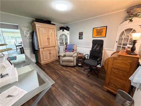 416 W Washington Boulevard Grove City Boro PA 16127