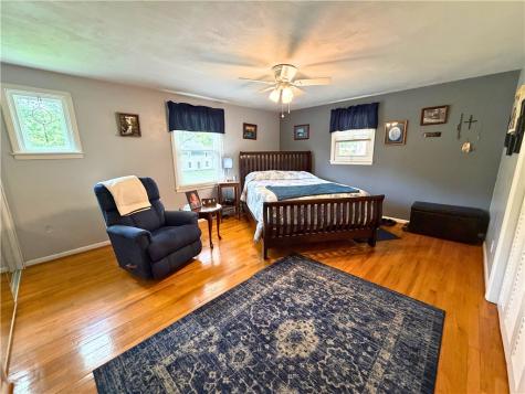 416 W Washington Boulevard Grove City Boro PA 16127