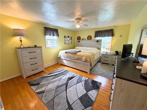 416 W Washington Boulevard Grove City Boro PA 16127