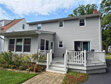 416 W Washington Boulevard Grove City Boro PA 16127