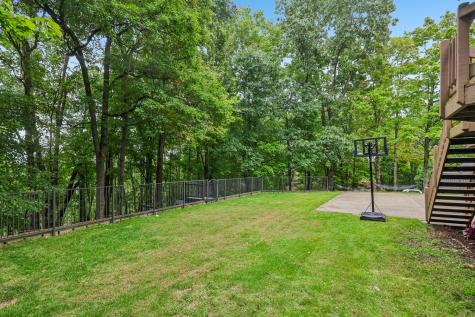 806 Oxford Court Pine Township PA 15044