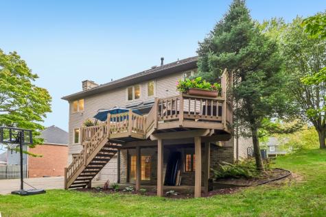 806 Oxford Court Pine Township PA 15044