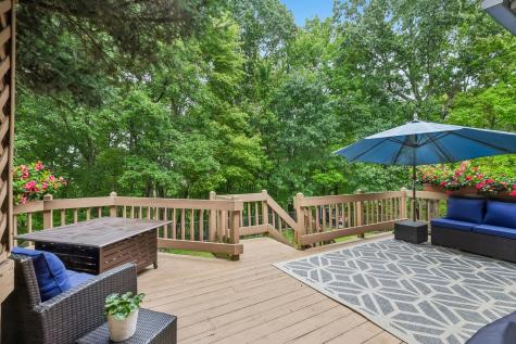806 Oxford Court Pine Township PA 15044
