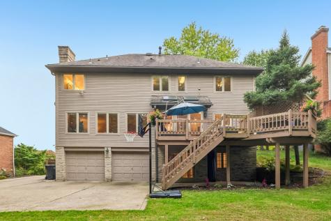 806 Oxford Court Pine Township PA 15044