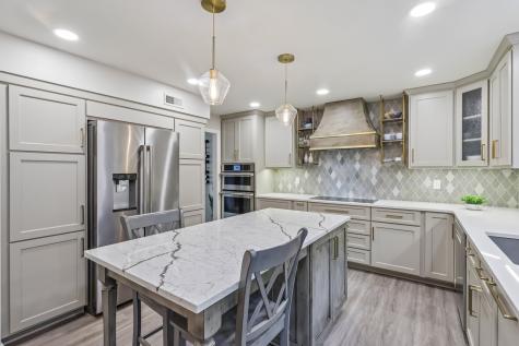 806 Oxford Court Pine Township PA 15044