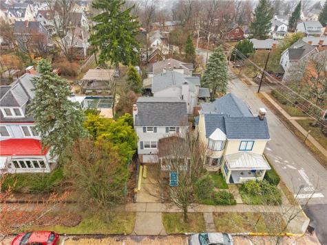 202 10th Street Aspinwall PA 15215