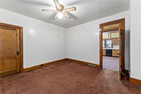 12 Short Street Avella PA 15312