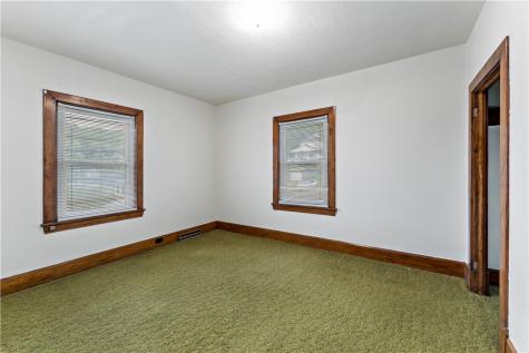 12 Short Street Avella PA 15312