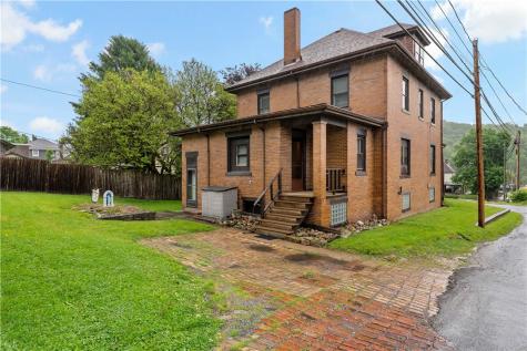 12 Short Street Avella PA 15312