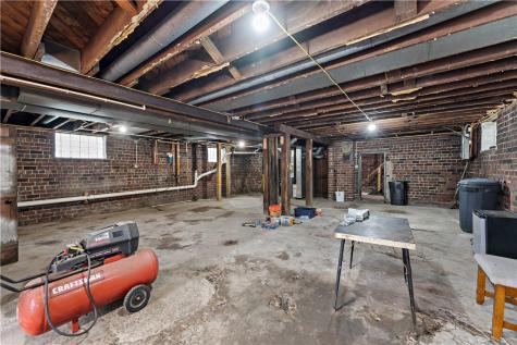 12 Short Street Avella PA 15312