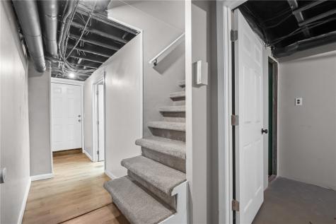 4410 Woolslayer Way Lawrenceville PA 15224