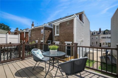 4410 Woolslayer Way Lawrenceville PA 15224