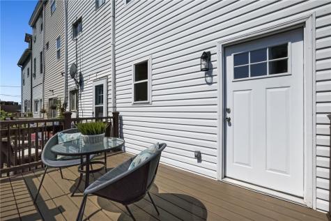 4410 Woolslayer Way Lawrenceville PA 15224