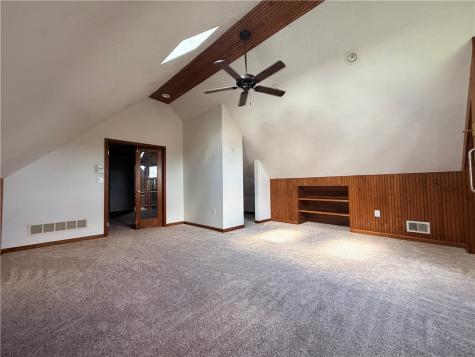 10 Evergreen Street Township Of But Sw PA 16045