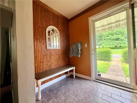 10 Evergreen Street Township Of But Sw PA 16045