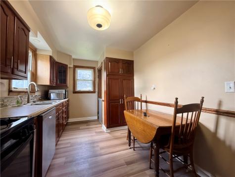 10 Evergreen Street Township Of But Sw PA 16045