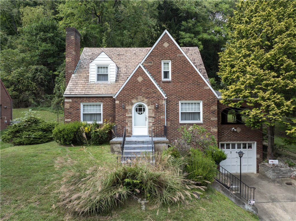 248 Glass Run Road Lincoln Place PA 15207