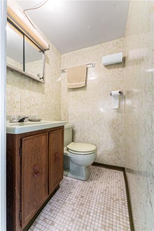 248 Glass Run Road Lincoln Place PA 15207