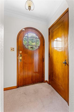 248 Glass Run Road Lincoln Place PA 15207