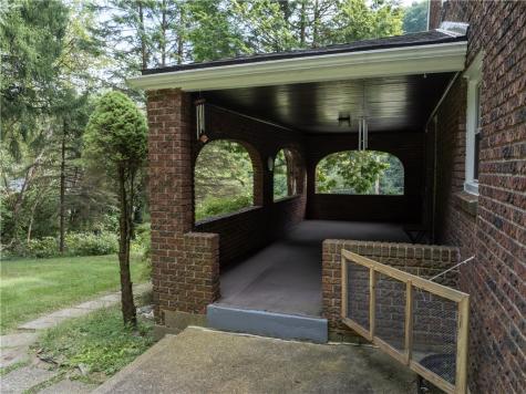 248 Glass Run Road Lincoln Place PA 15207