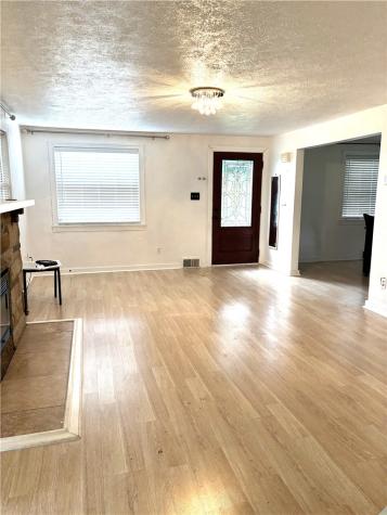 1008 Fidelity West Mifflin PA 15236
