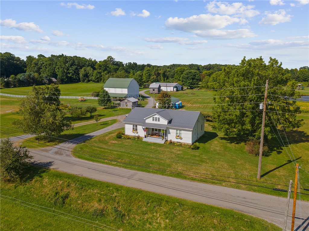 206 Lee Road Springfield Township PA 16127