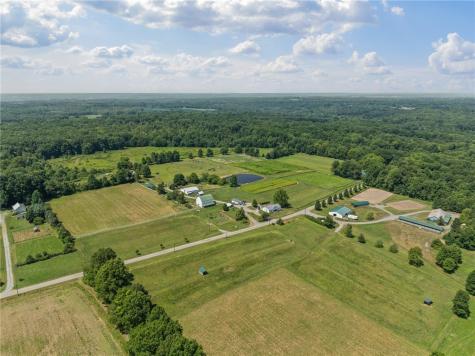 206 Lee Road Springfield Township PA 16127
