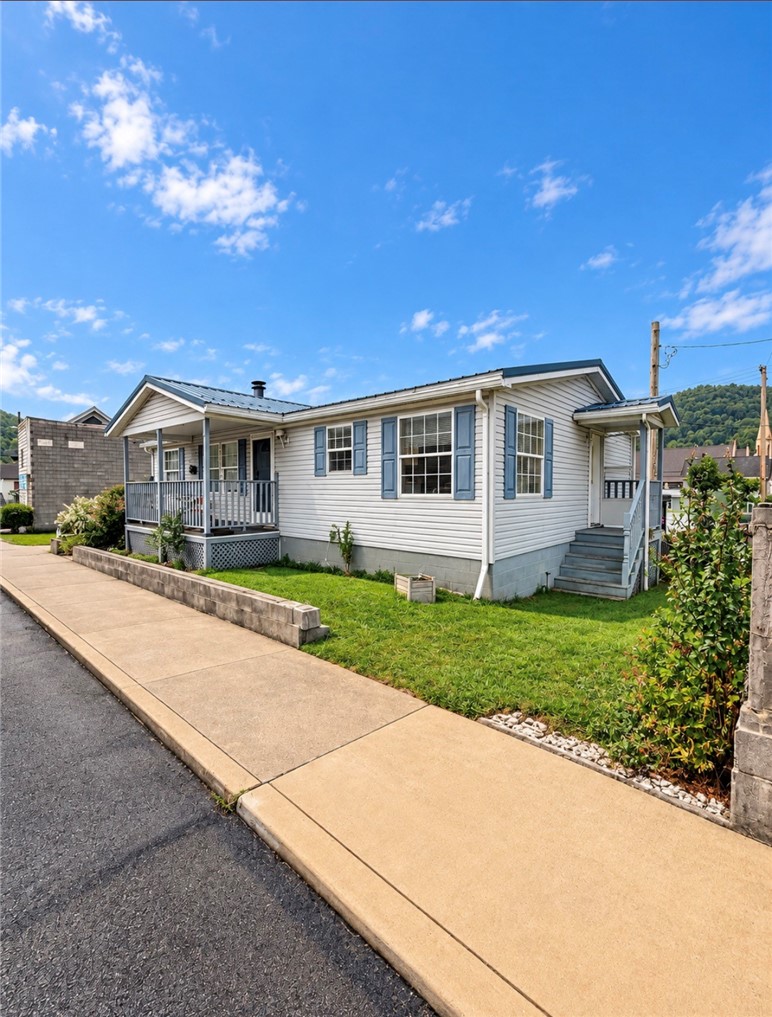 121 Locust Street Conemaugh Township PA 15909