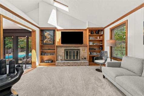 3619 Mccrady Road Churchill Boro PA 15235