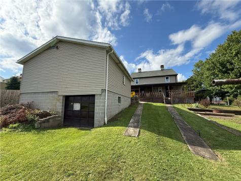 281 School Avenue Conemaugh Township PA 15937